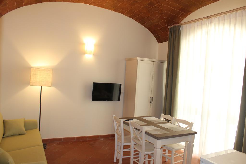 Virginio Castelfalfi Countryside Montaione Extérieur photo